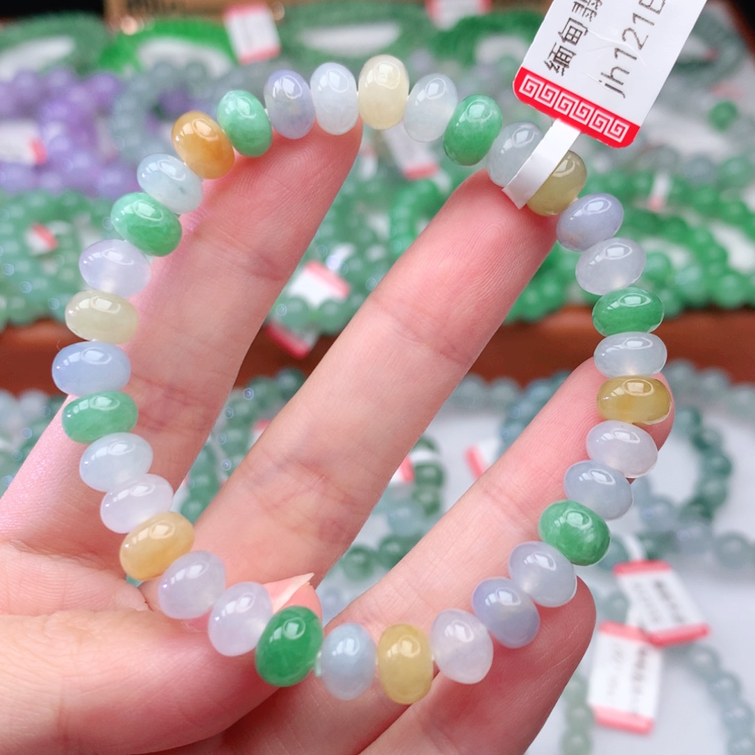 翡翠手链未镶嵌翡翠