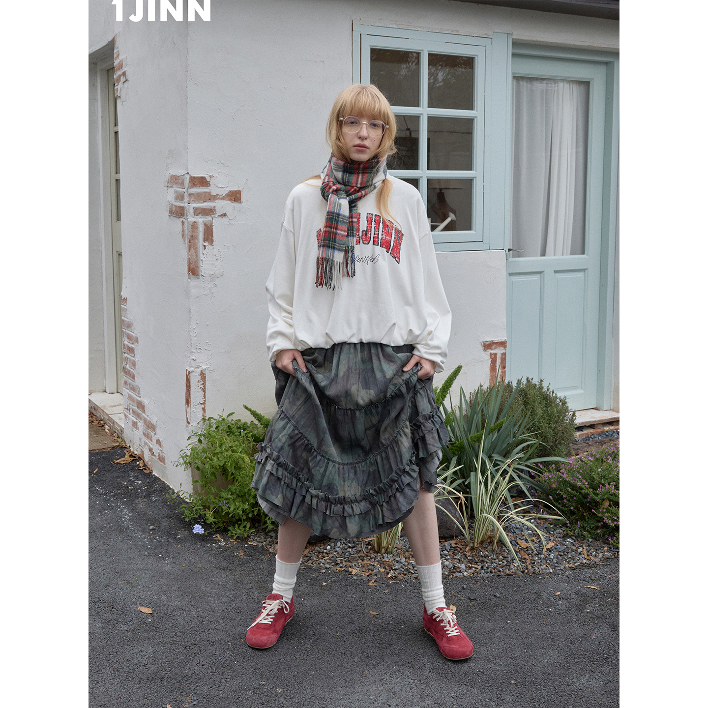 【25冬新VOL.1】1JINN STUDIO 美式字母印花圆领花苞卫衣