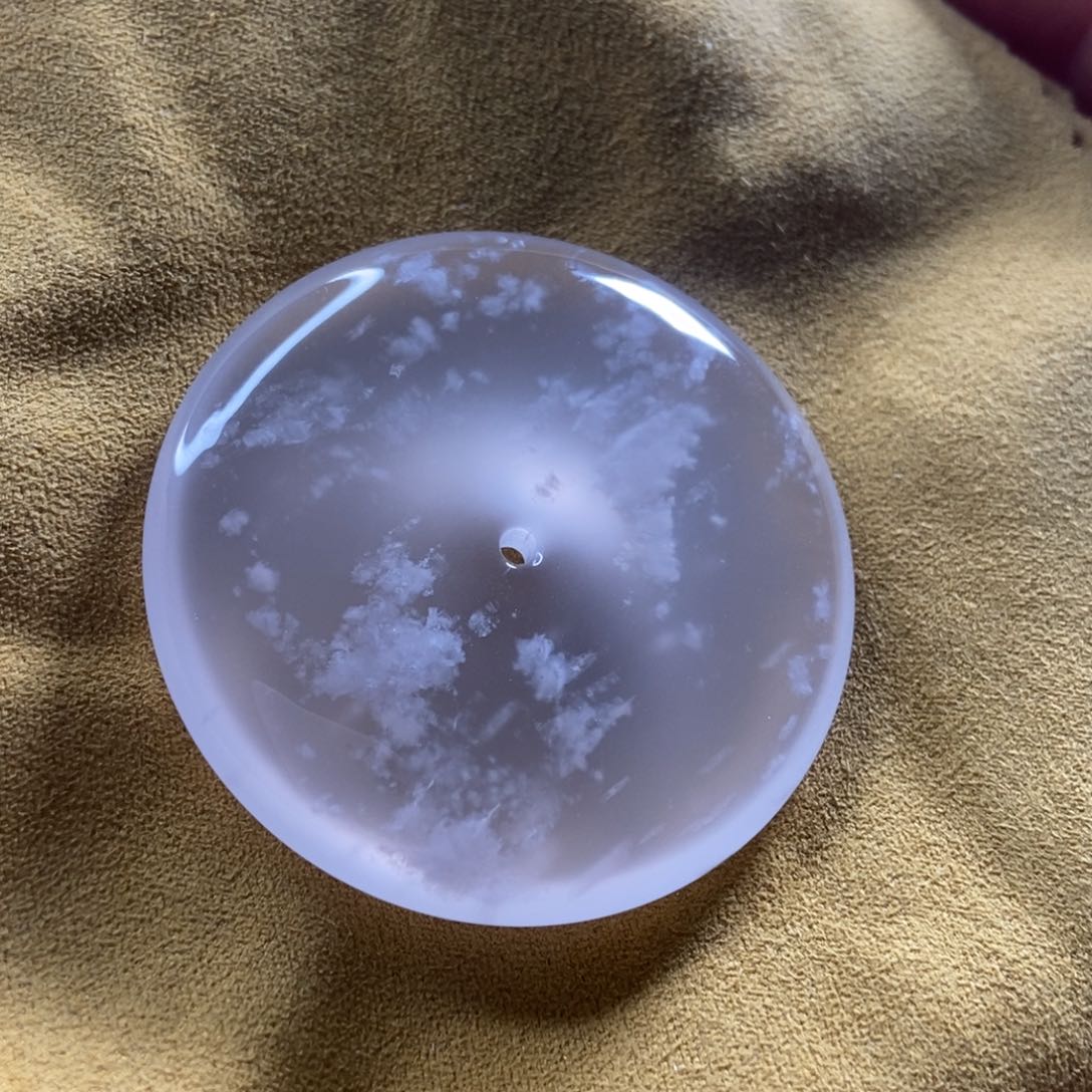 石英质玉未镶嵌颈饰.*.