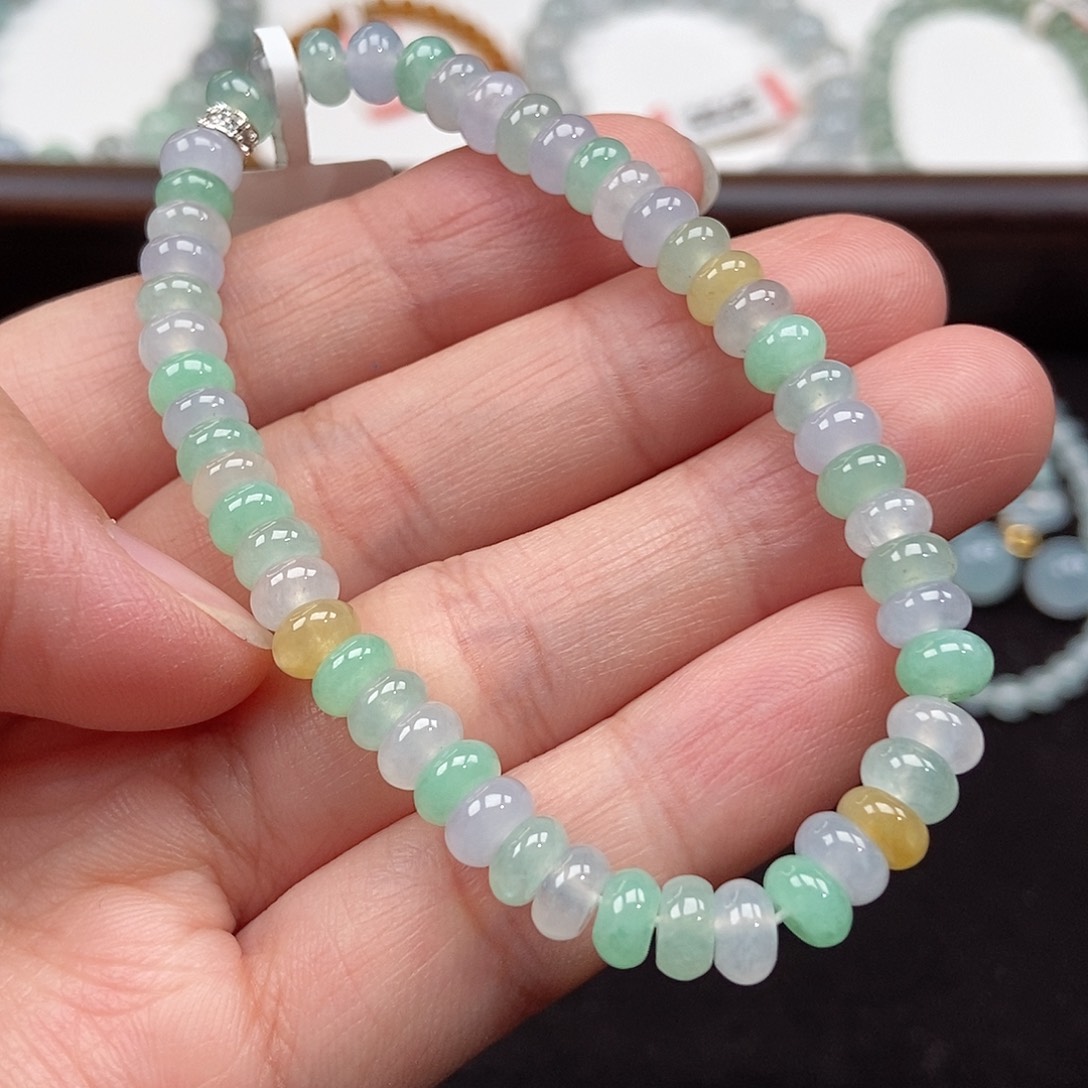 翡翠未镶嵌手串卡6