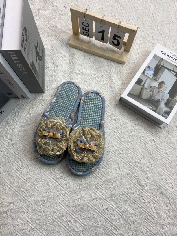 新款包邮韩版男女情侣布艺布底加厚三层静音柔软家居地板拖鞋秋