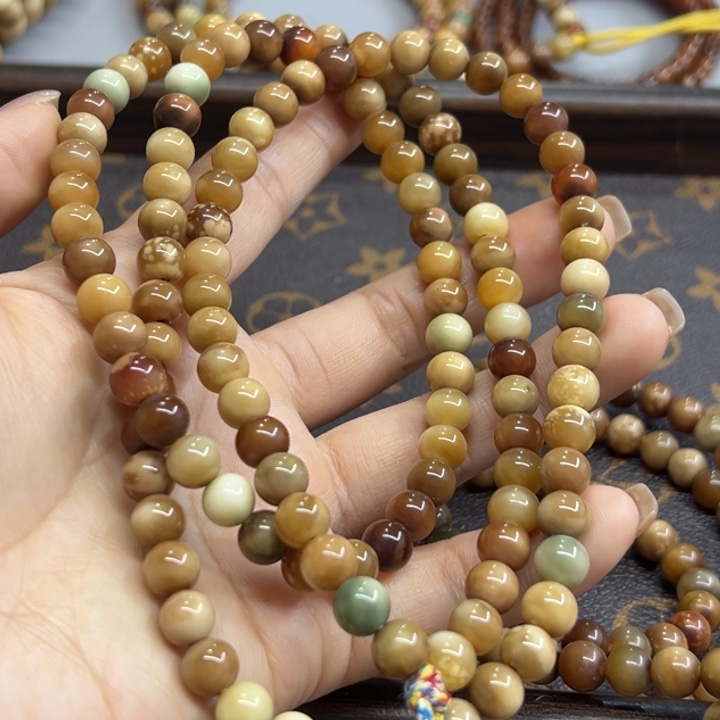 采***薇手串龙脊菩提卡8圆