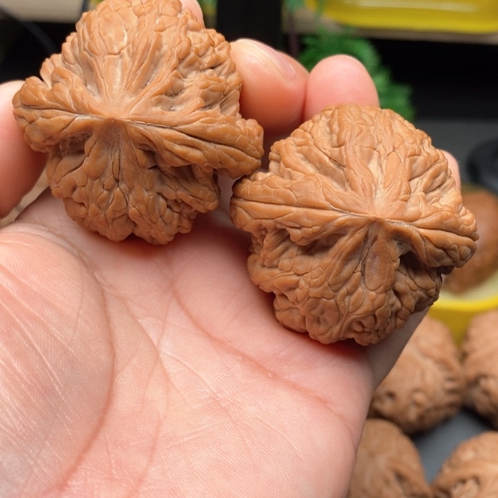 把件文玩核桃虎头王