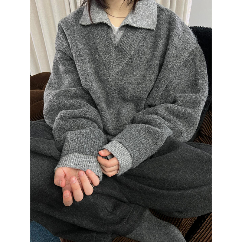 大白鲨美式假两件撞色套头毛衣男生小众慵懒风V领ins百搭情侣外套