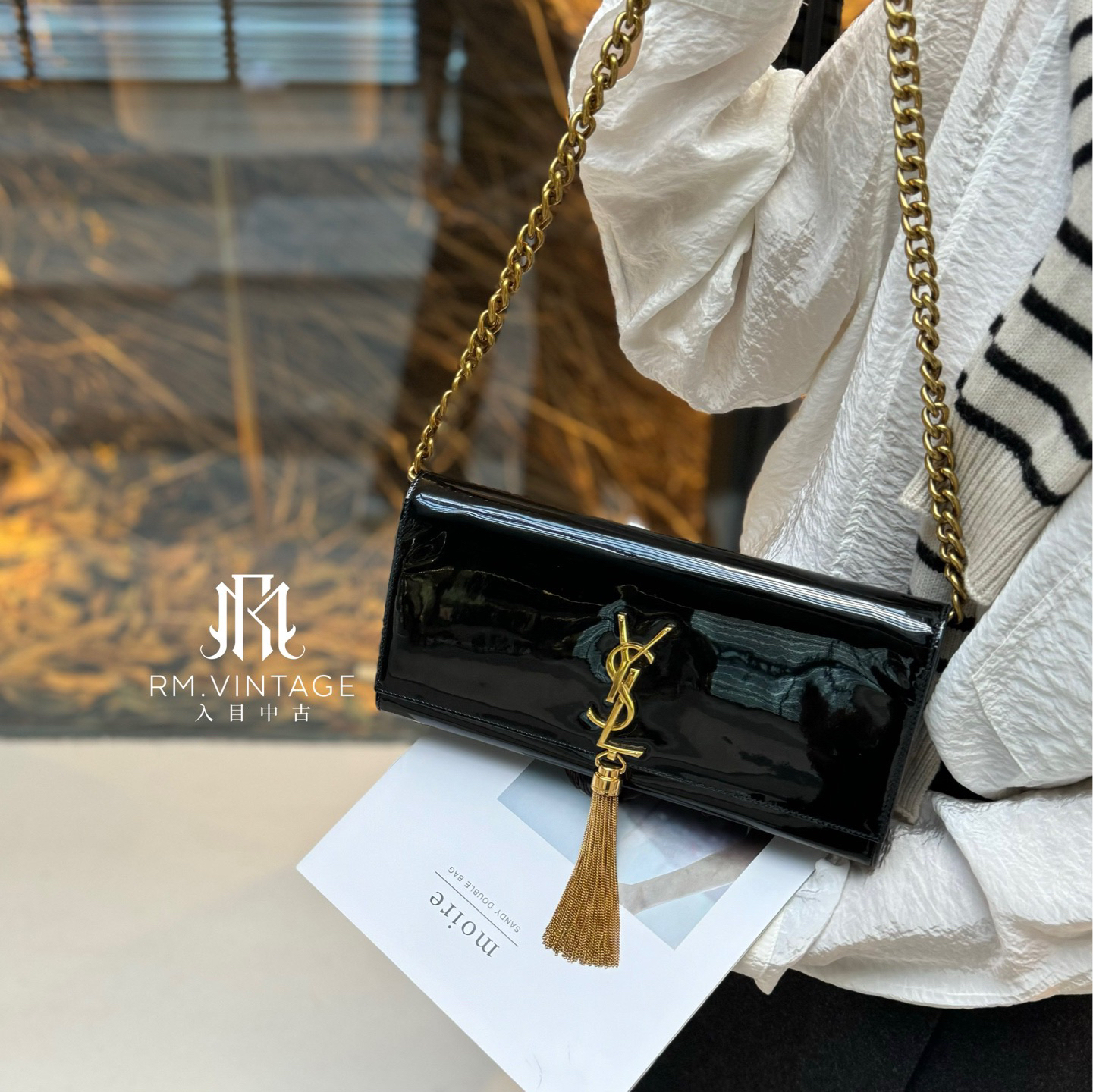 95新 YSL/圣罗兰 入目 黑金流苏手拿包 83082