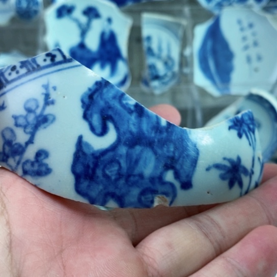 瓷片现代工艺品青花瓷片