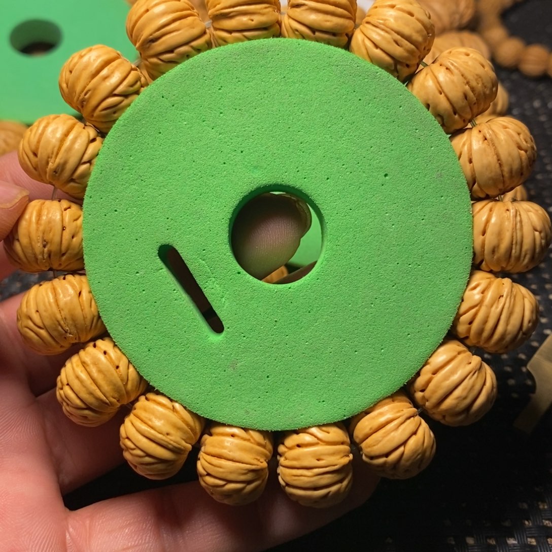 老***必吊坠桃核桃核手串