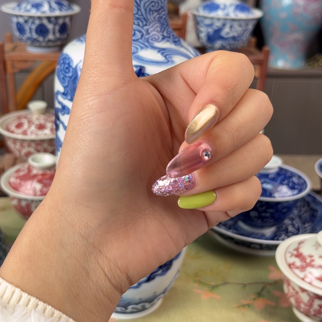 瓷片念*景德镇陶瓷艺术研究院副