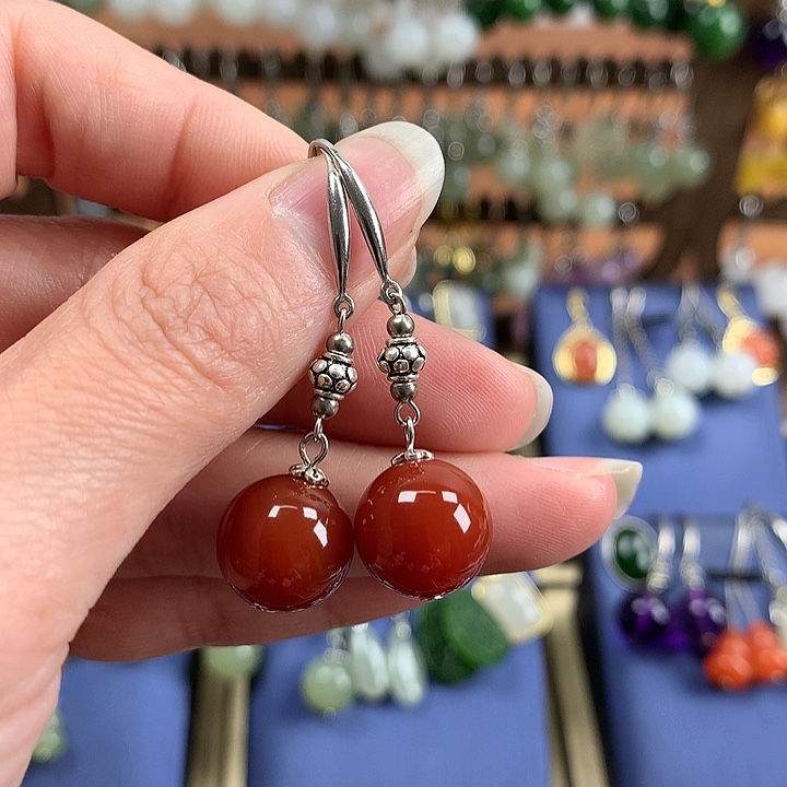玛瑙/玉髓耳环银S925镶嵌12左右牛血红