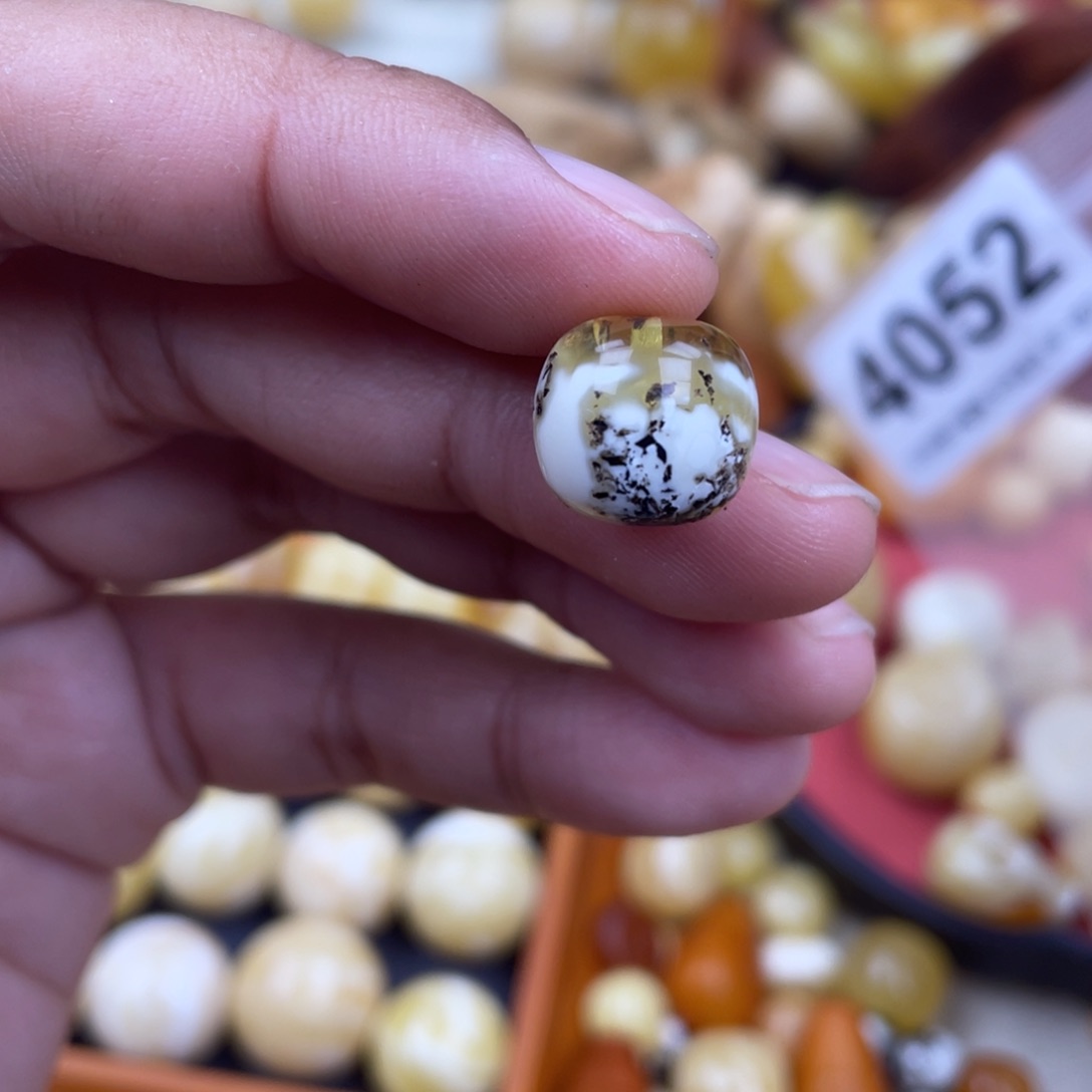 未镶嵌蜜蜡珠宝奇石13