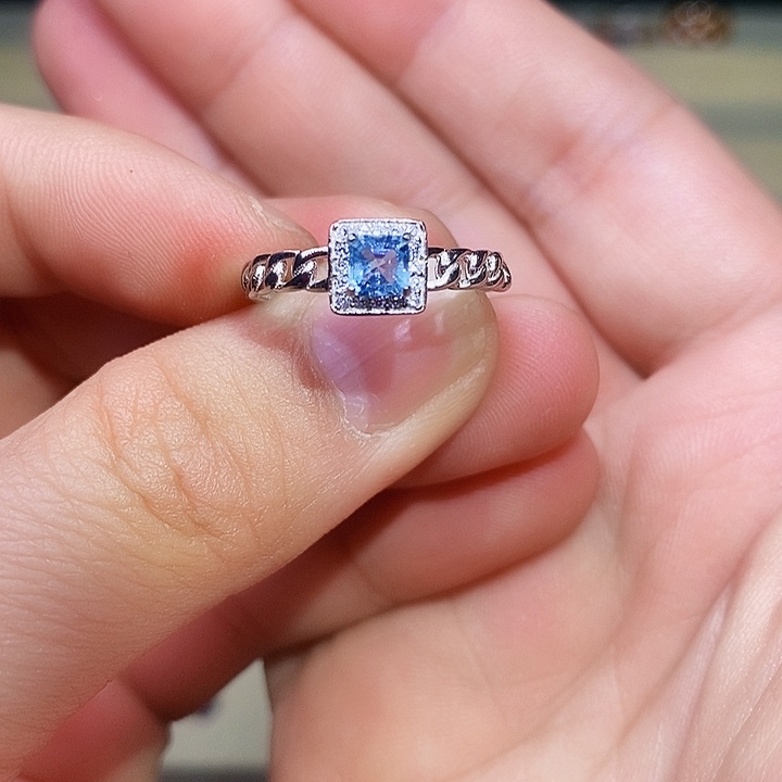 海蓝宝石戒指银S925镶嵌༺***好