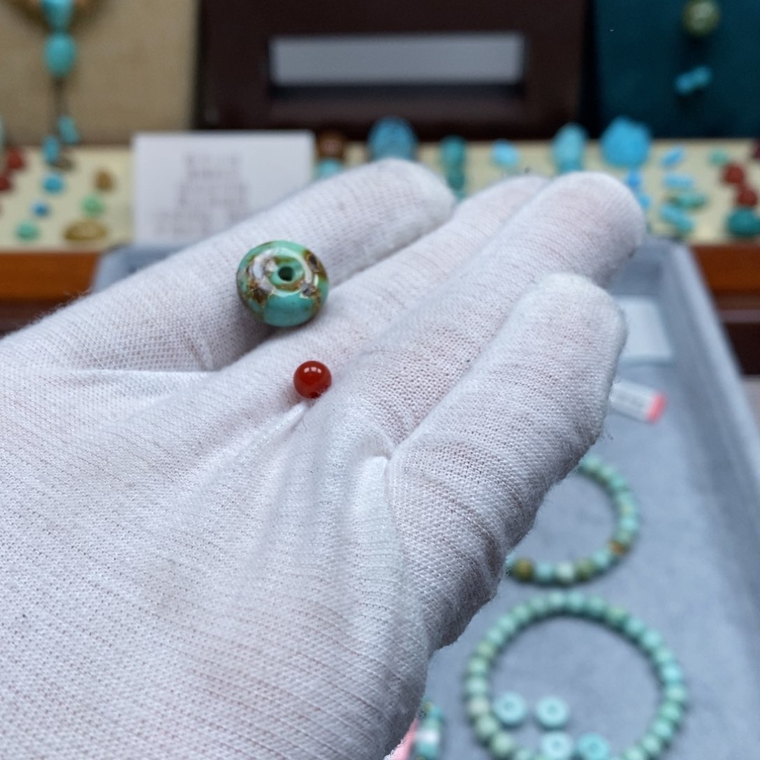 未镶嵌配饰南红玛瑙