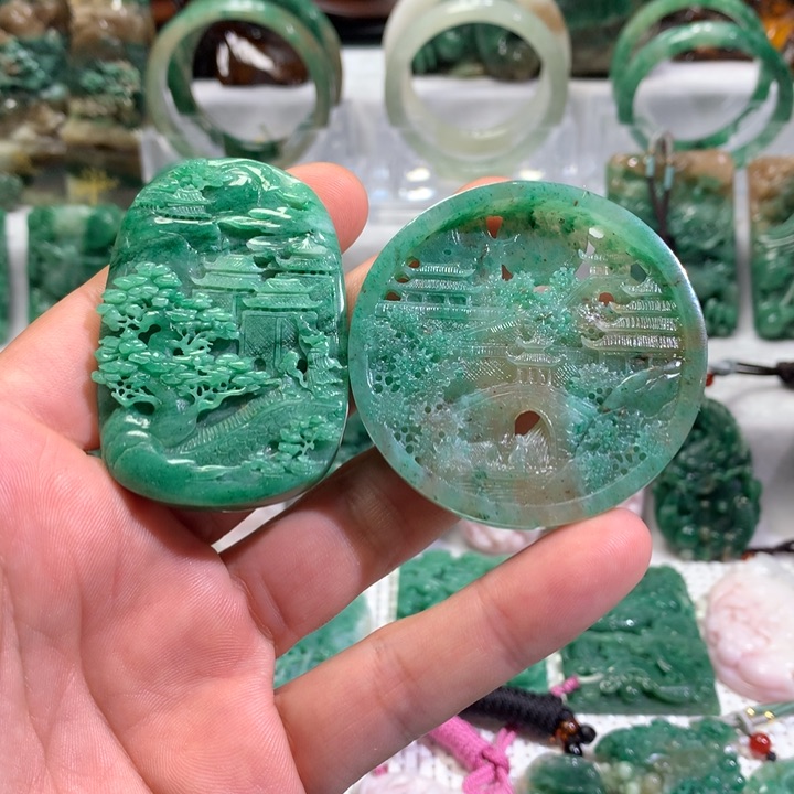 【闪购商品】独山玉颈饰未镶嵌C****9