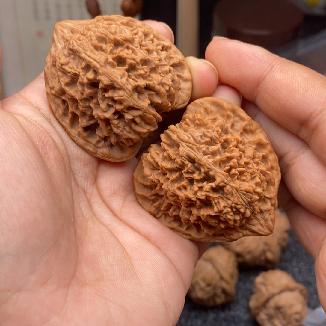 文玩核桃把件42满天星