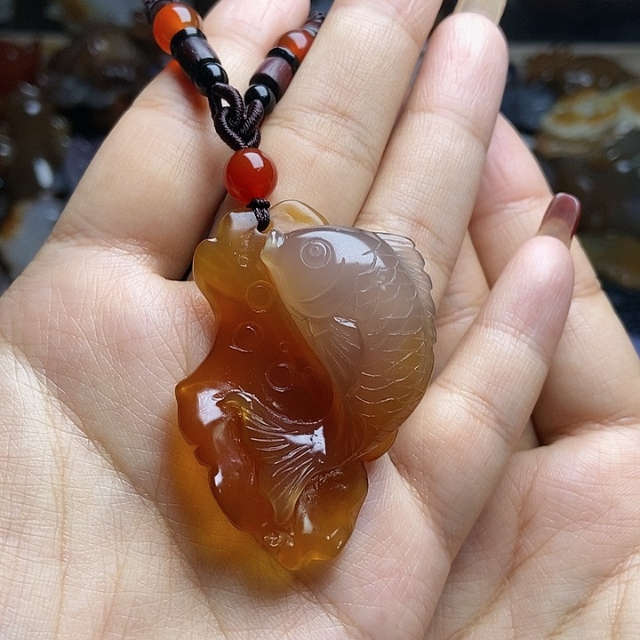 玛瑙/玉髓颈饰未镶嵌