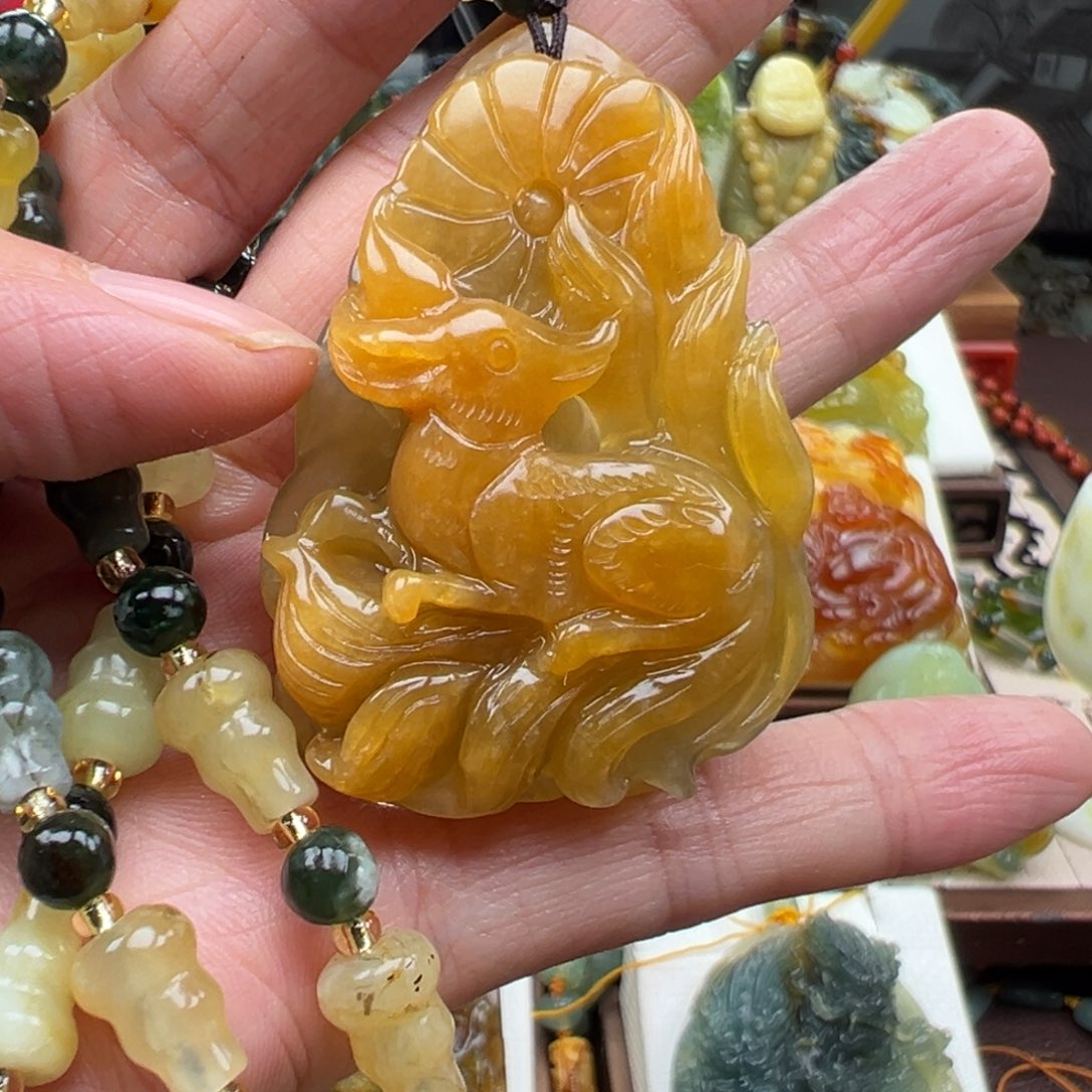 岫玉未镶嵌挂件挂件