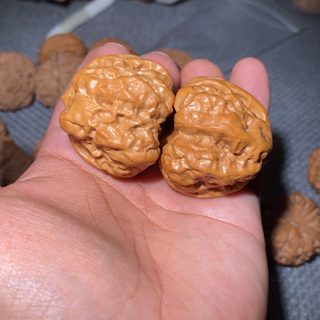 番***腩41尺蛤蟆头。        