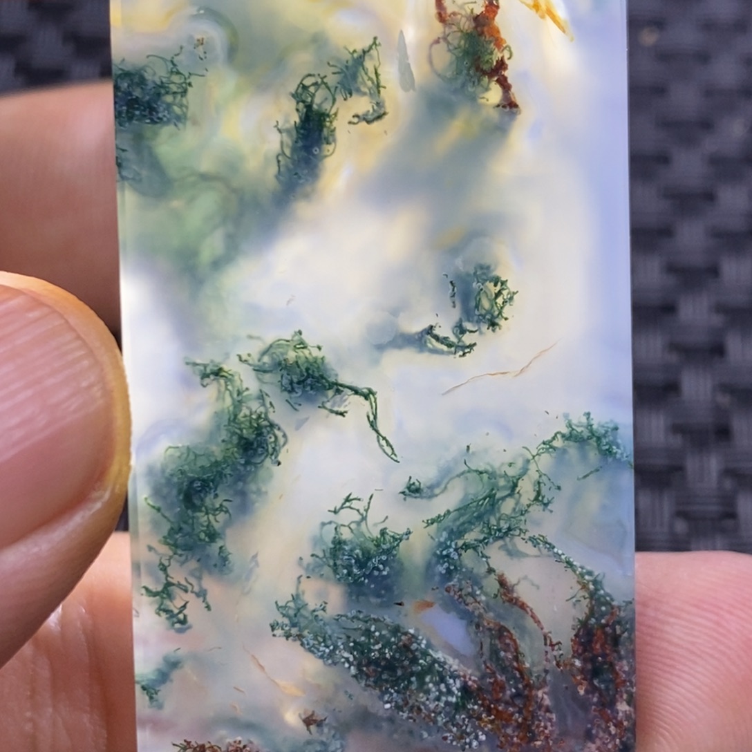 用***6玛瑙/玉髓未镶嵌颈饰