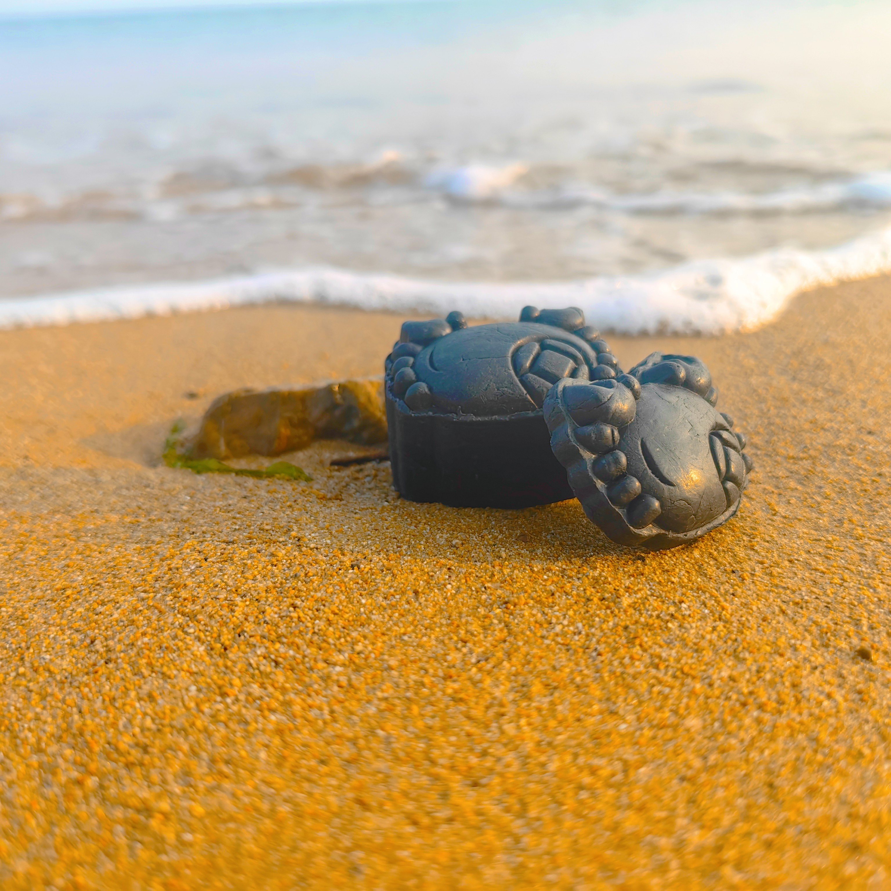 手工冷制研磨竹炭洁面皂