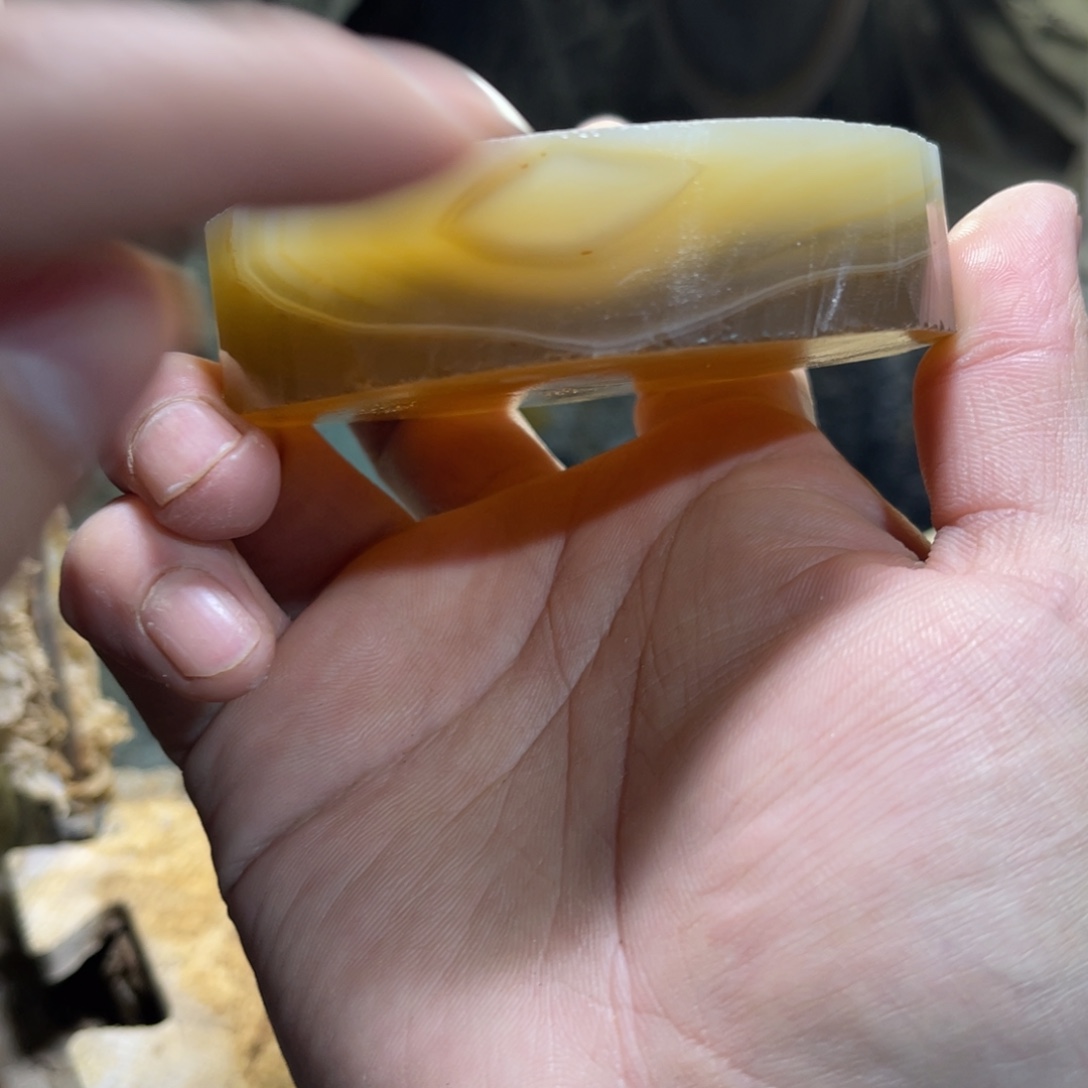 琼***姐定制玛瑙天然玛瑙手镯原石