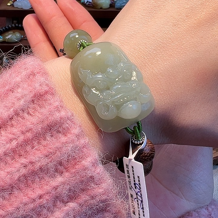 未镶嵌手链和田玉