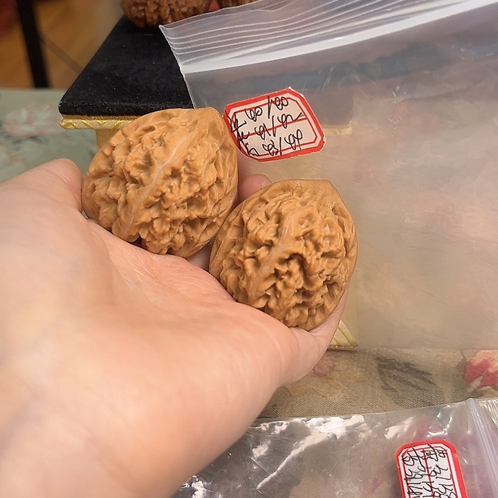 文玩核桃吊坠马蹄