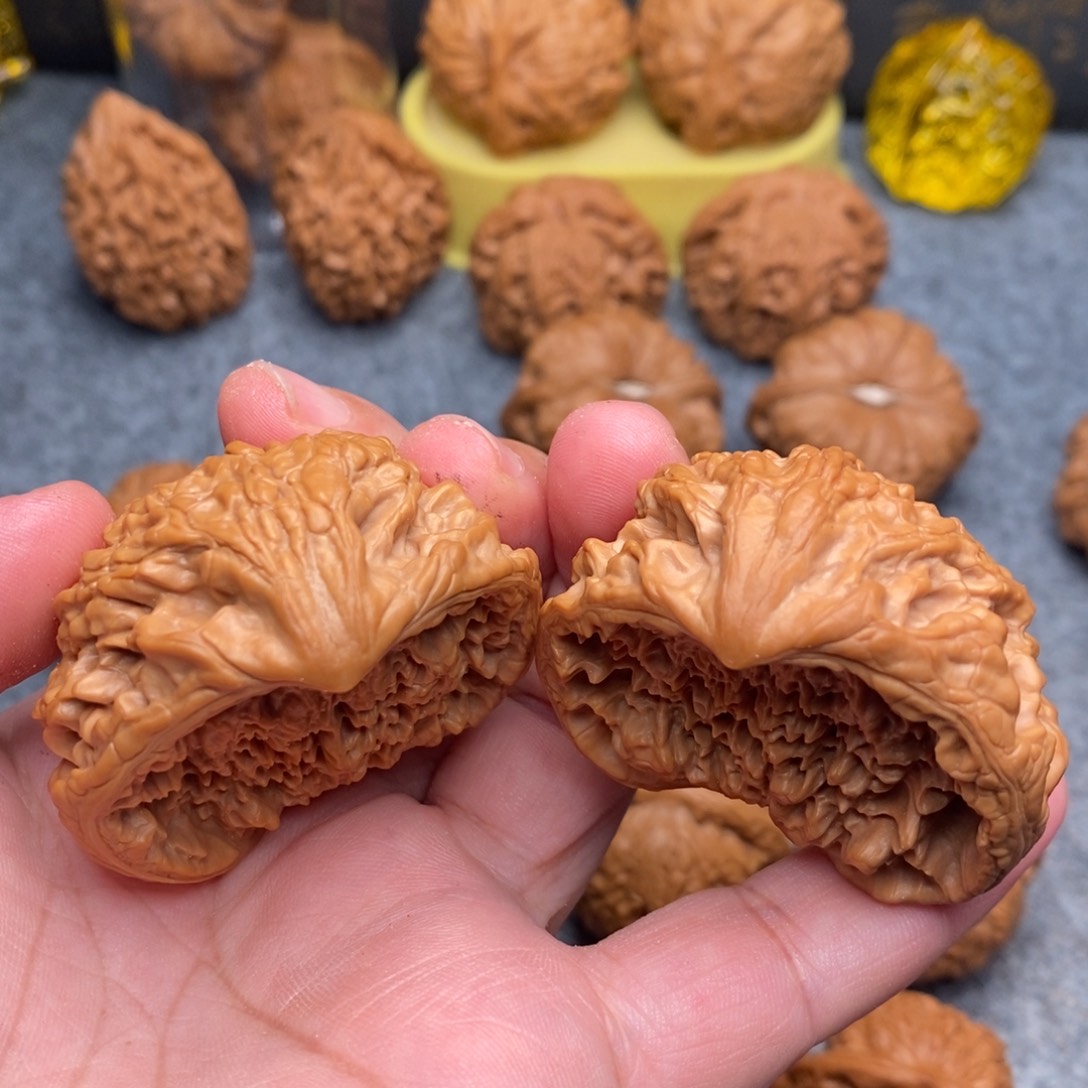 文玩核桃把件48全品聚宝盆蛇头