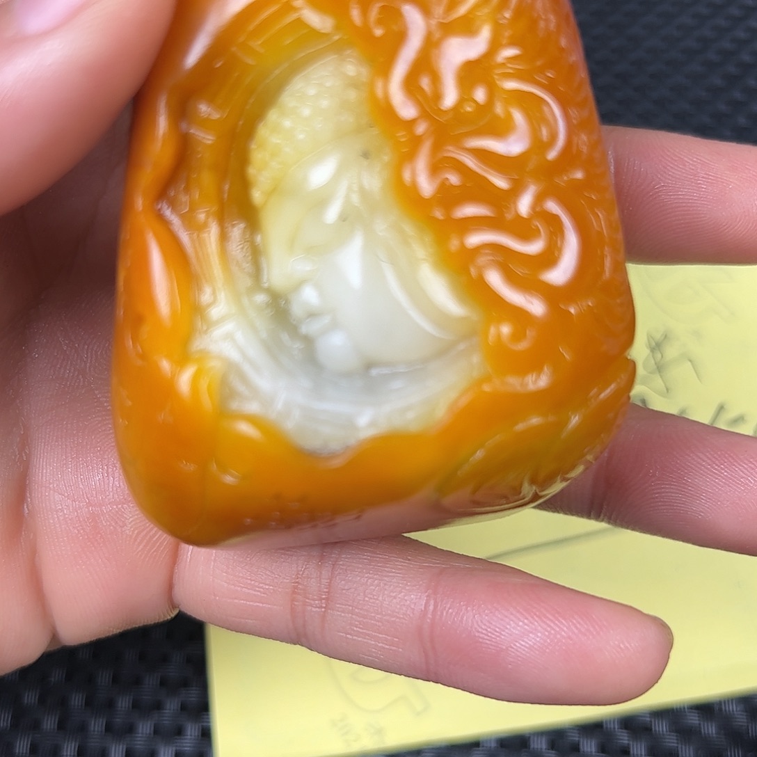 W***鹰定制手把件一念之间