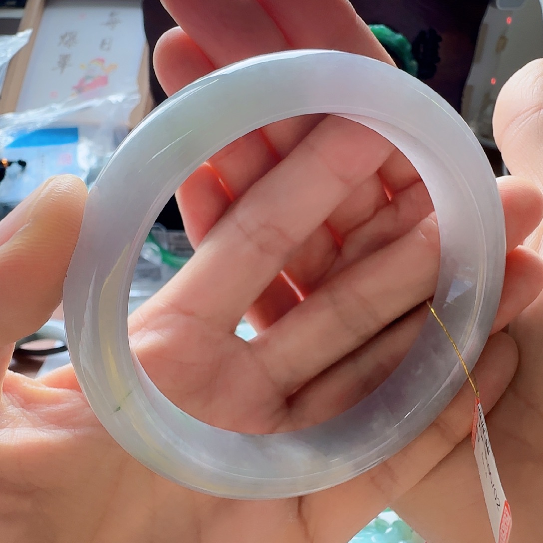 醉***施翡翠未镶嵌手镯翡翠660