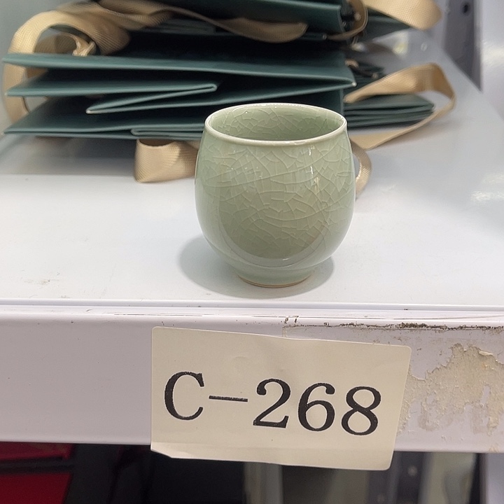 瓷片福利待遇多多哦哦哦