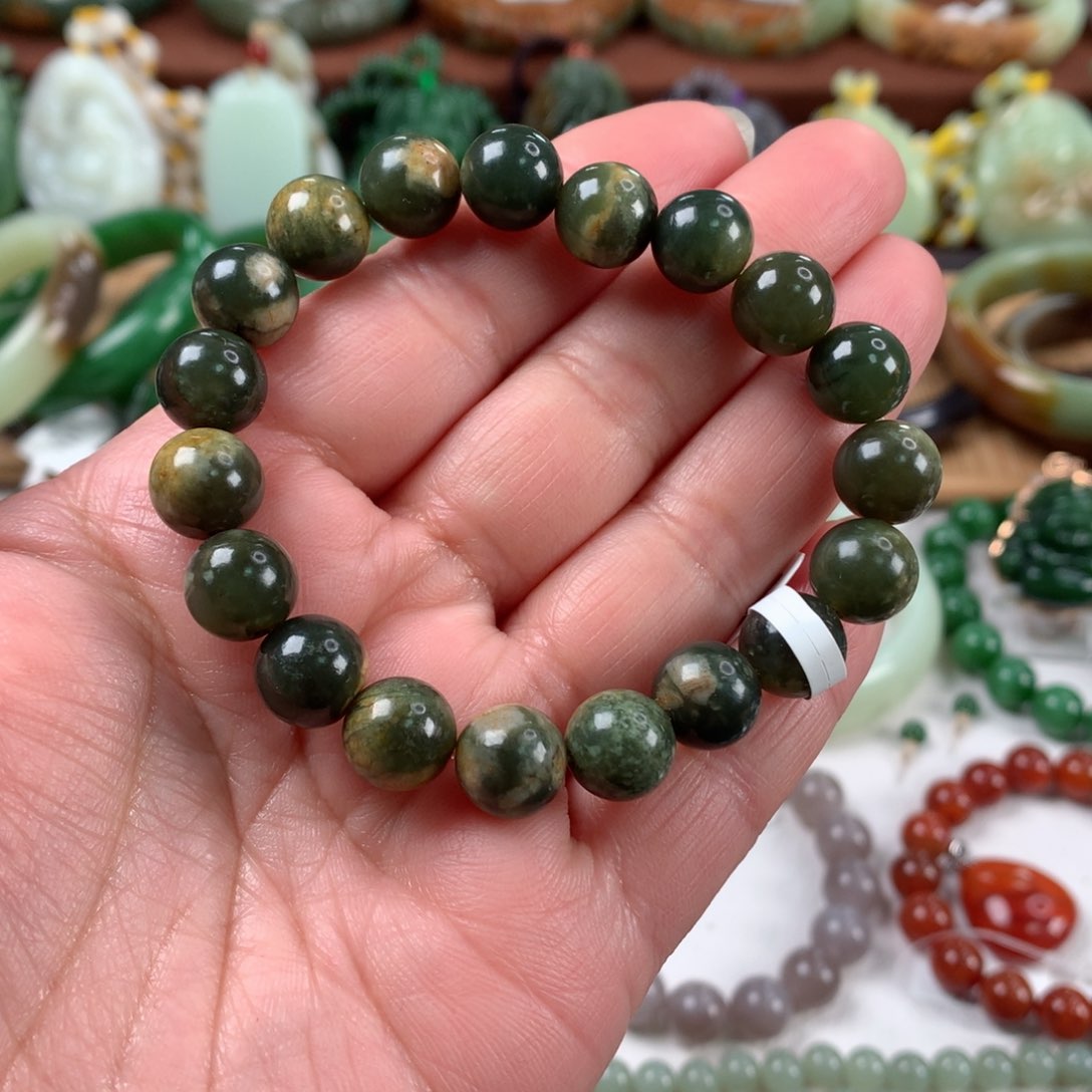 和田玉手链未镶嵌卡10