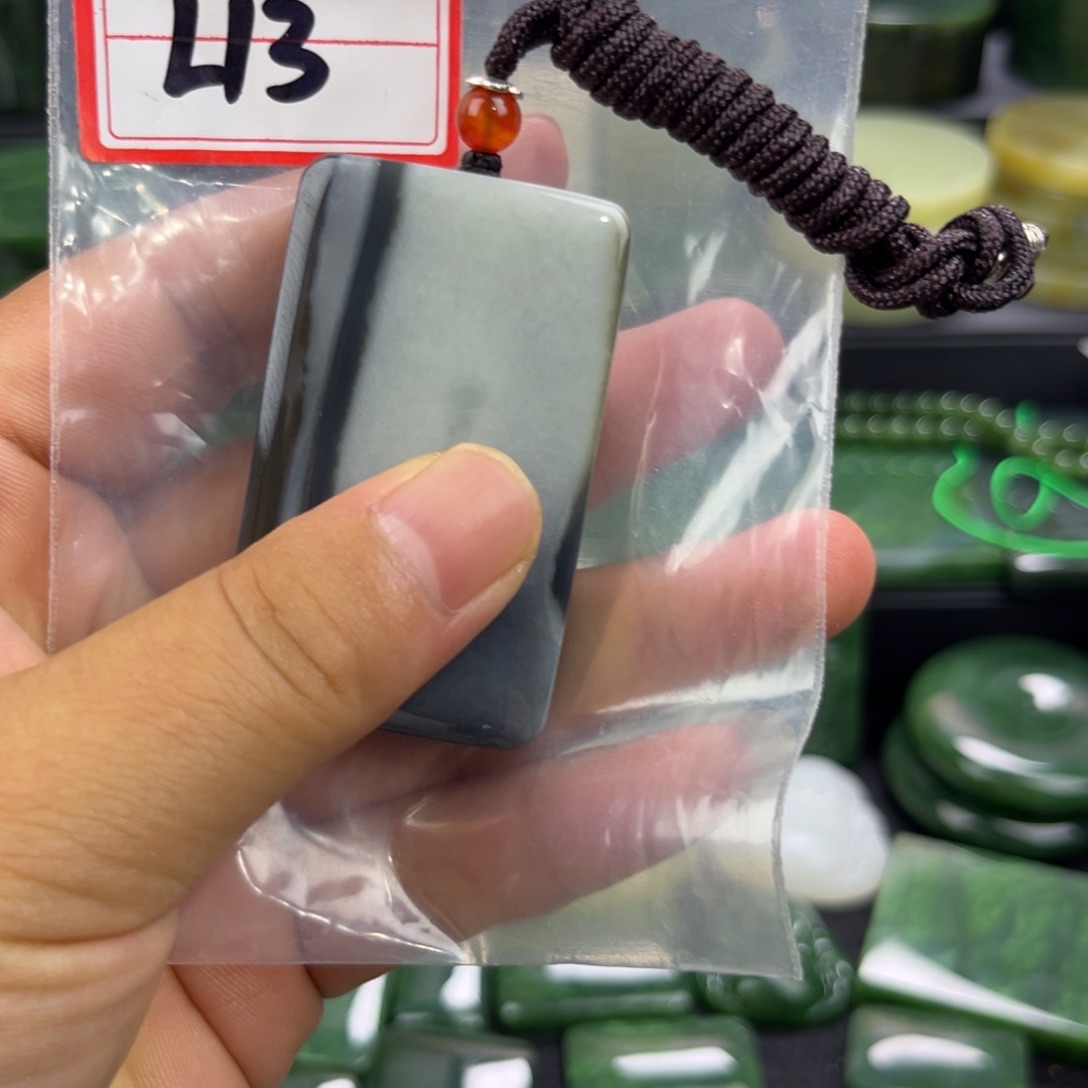 塔***府未镶嵌和田玉珠宝半成品