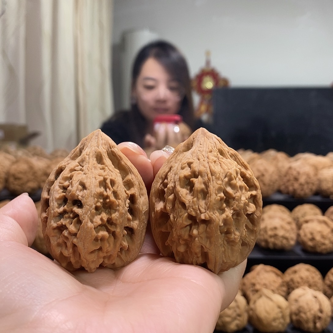 把件文玩核桃啊*42大沽石