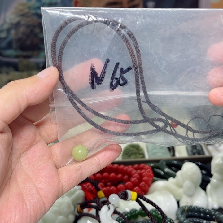 蛇纹石玉手把件多样性发货未镶嵌精**金