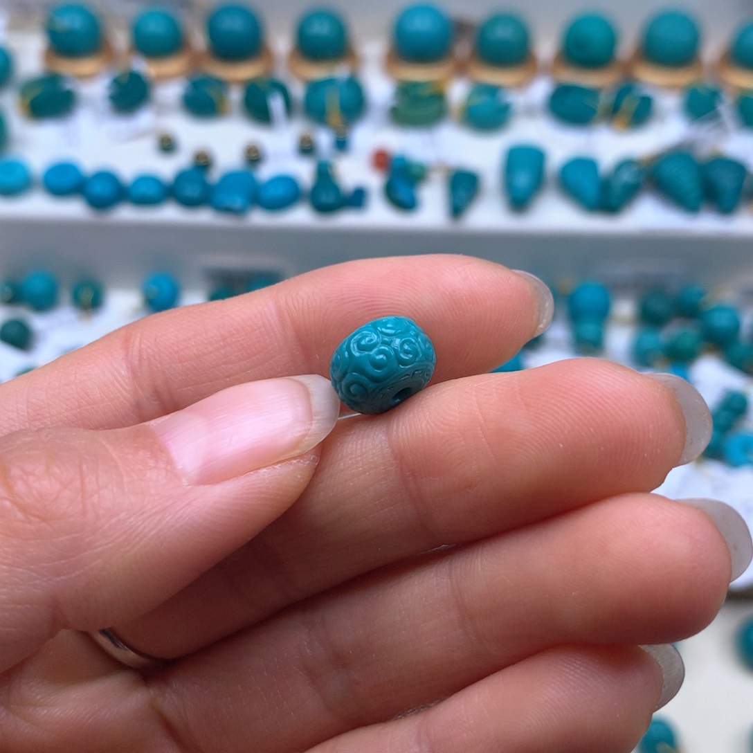 绿松石配饰未镶嵌