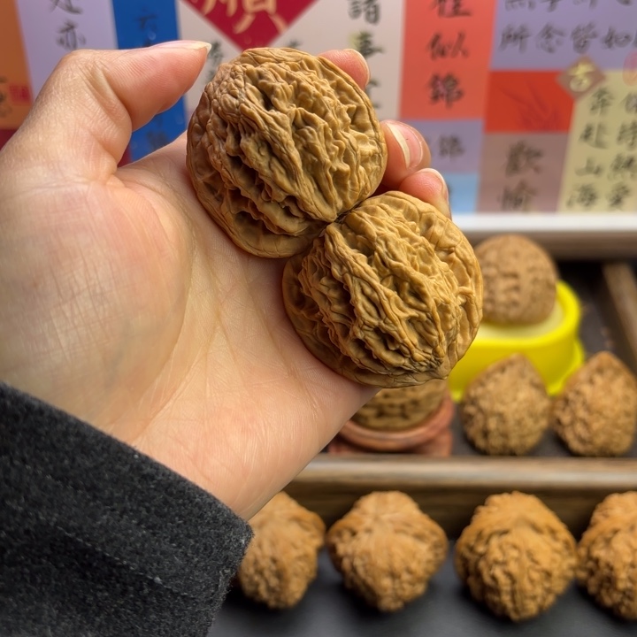 文玩核桃把件福利全品麦穗虎头