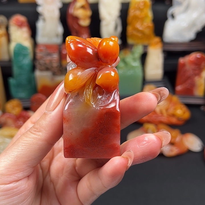 寿山石高山水冻石