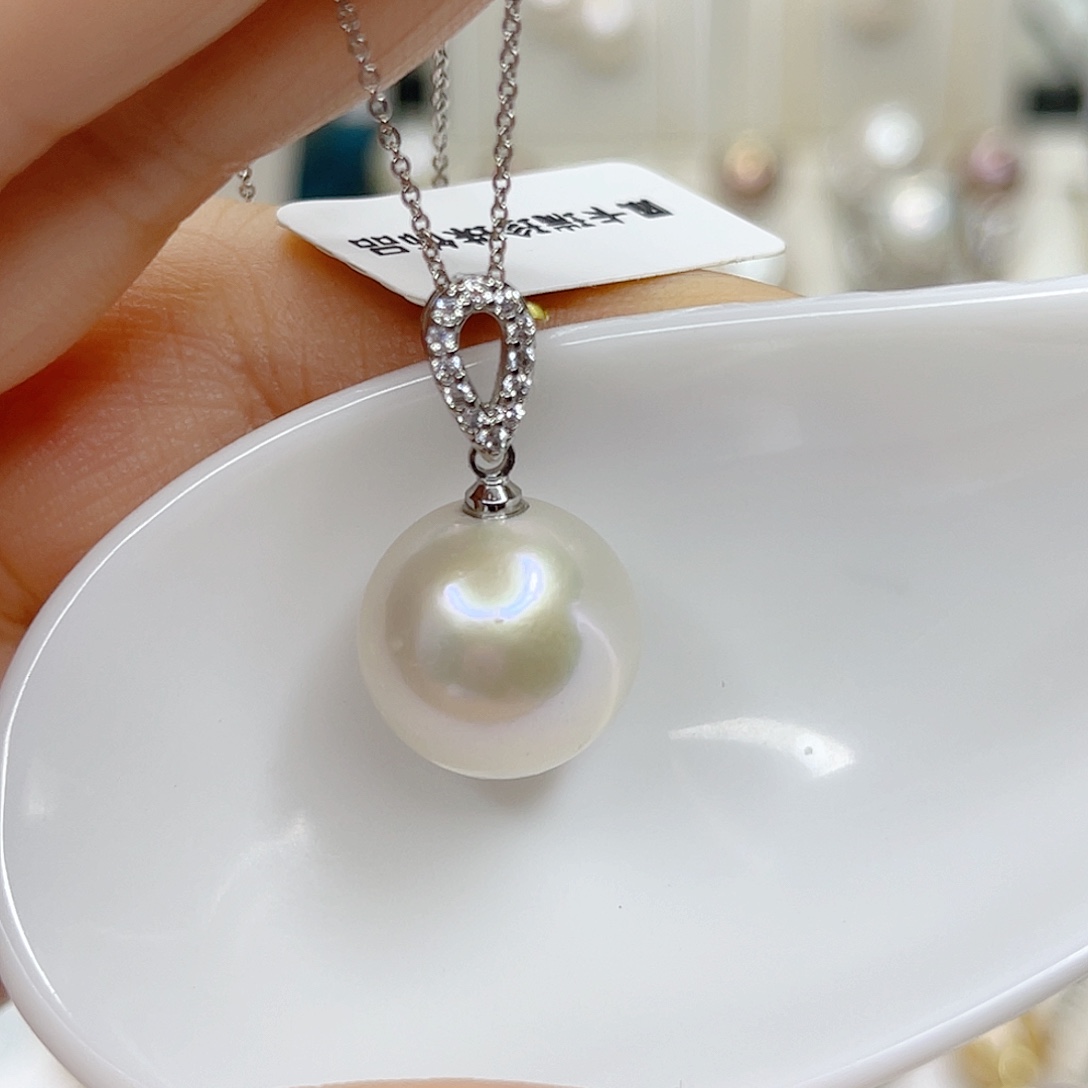 淡水珍珠合金吊坠(赠链)