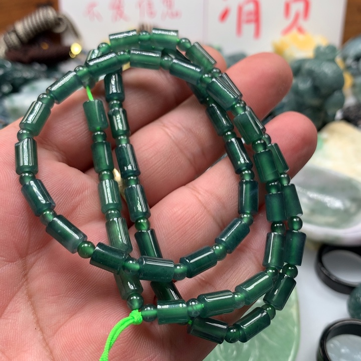 翡翠颈饰未镶嵌保真天然A货翡翠