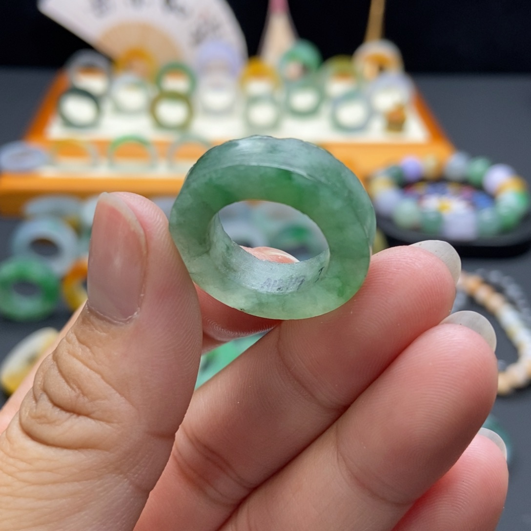 定制翡翠翡翠9-14号未镶嵌