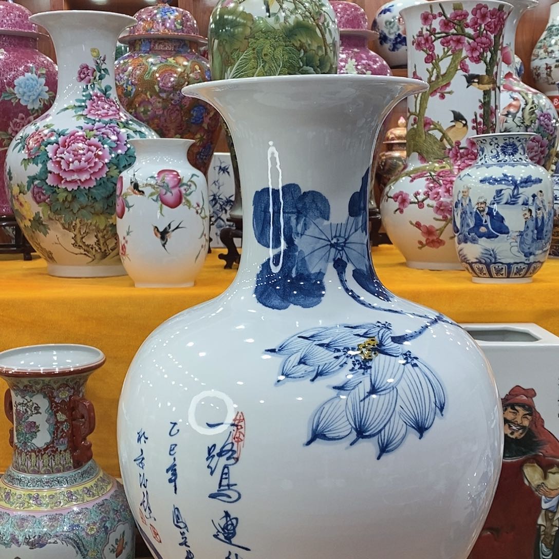 摆件王**金景德镇陶瓷赏瓶