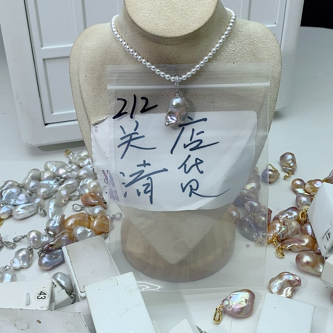 淡水珍珠颈饰合金