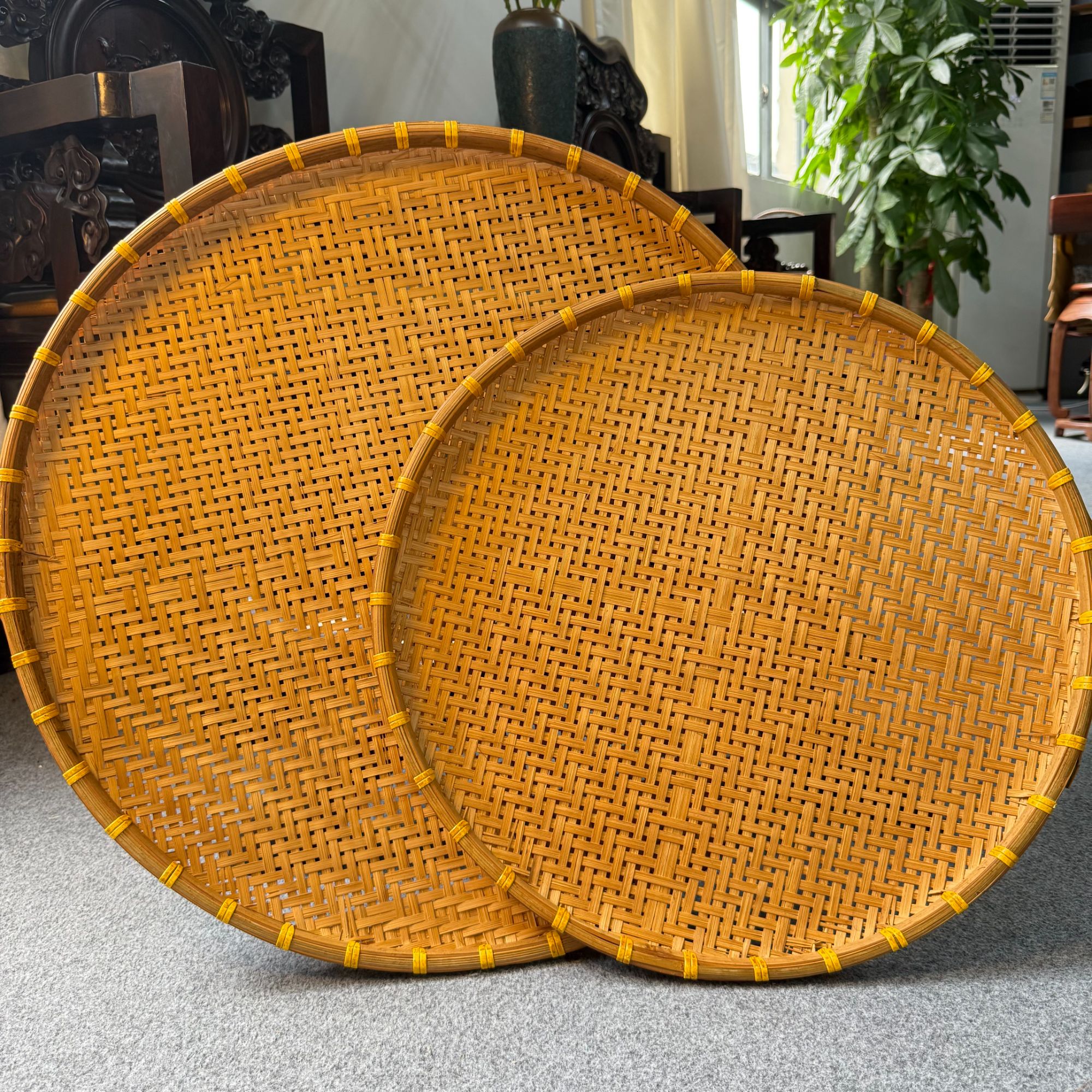 BD1111（烟熏大簸箕）夏季家用大晒框簸箕收纳筐晒盘60.50公分两个