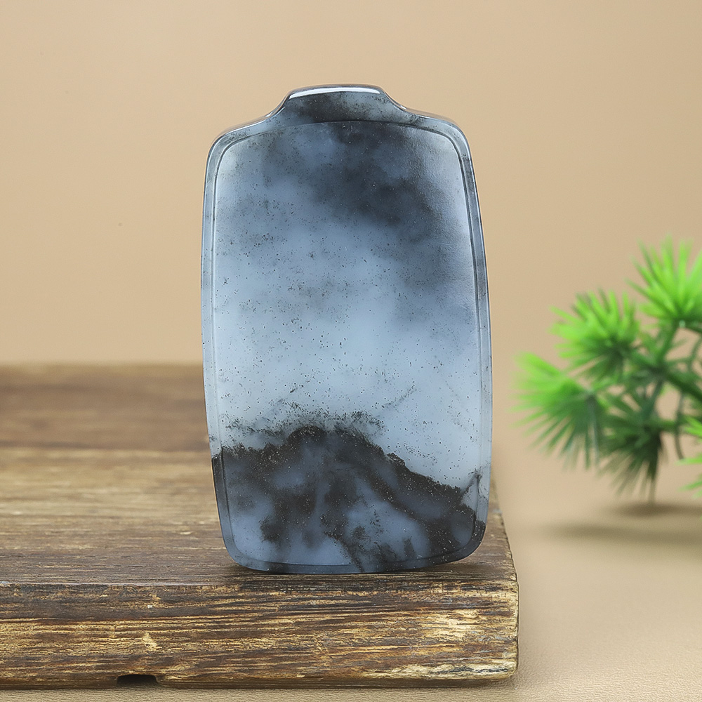 天然新疆和田玉青花料意境无事平安牌