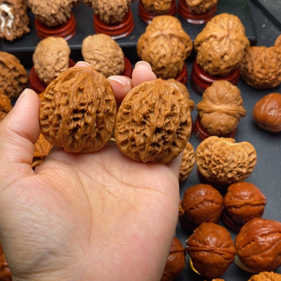 把件文玩核桃38虎头