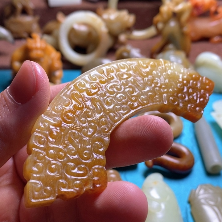 和田玉挂件未镶嵌