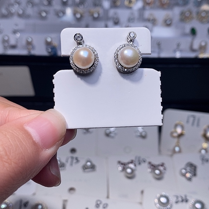 银S925镶嵌淡水珍珠耳饰