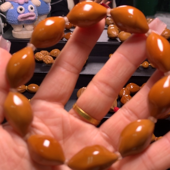 手串/手链橄榄核三花手串