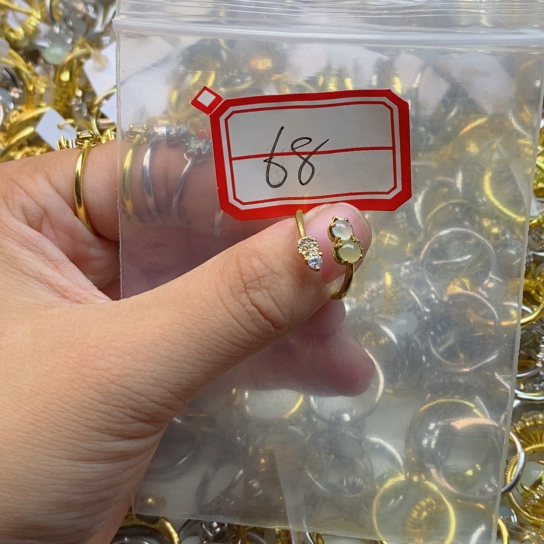 翡翠戒指银S925镶嵌翡翠首饰