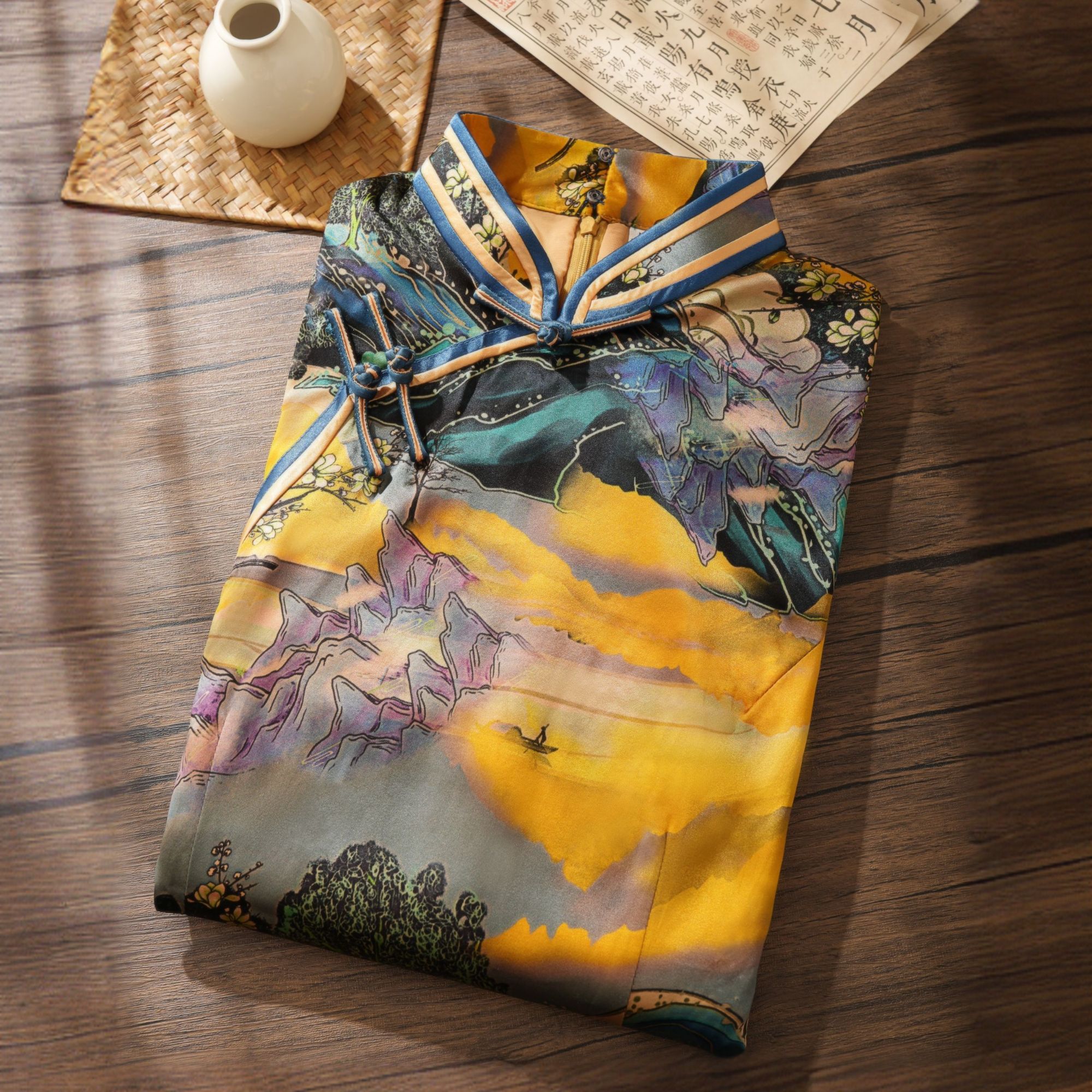 旷美旗韵一字扣复古风长旗袍走秀少女日常显瘦立领优雅夏季气质